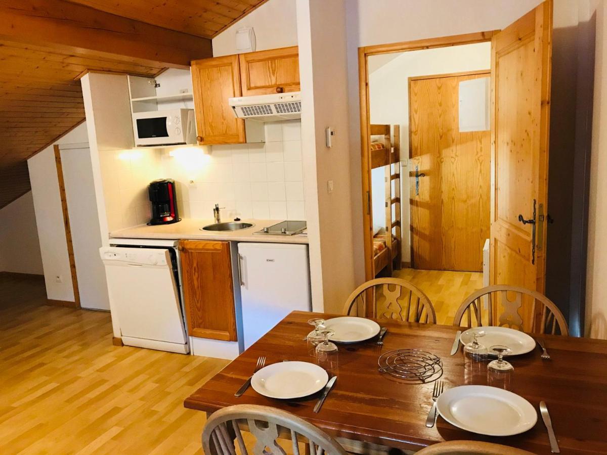 Studio Mansarde Avec Balcon, Piscine Et Parking Souterrain A Samoens - Fr-1-629-92 Zewnętrze zdjęcie